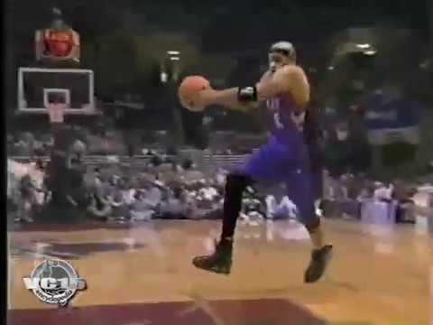 Vince Carter drive and slam vs Cavaliers 2004 season