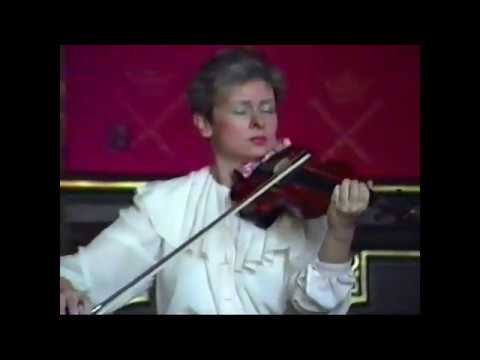 K. Szymanowski - Romance in D major Op. 23 (T. Głąbówna & R. Żełobowska-Orzechowska)