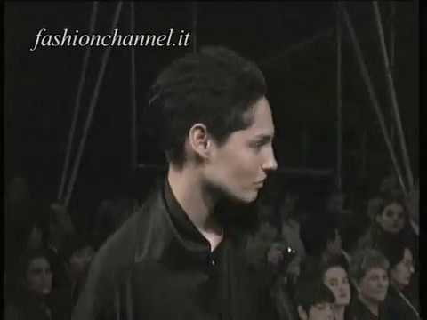 "Yohji Yamamoto" Autumn Winter 1994 1995 Paris 2 of 5 pret a porter woman by FashionChannel