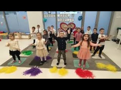 Występ Zuchów dla Kochanych Babć i Dziadków:*