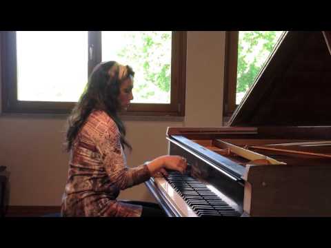 Saùl Cosentino "Este amor como un sol" performed by Paola Fasola