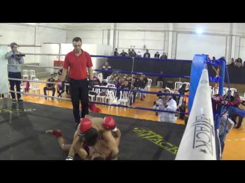 M4 Thai Cup 2 - Christian Frizzo (vermelho) vs Daniel Piragibe (azul) Round 3