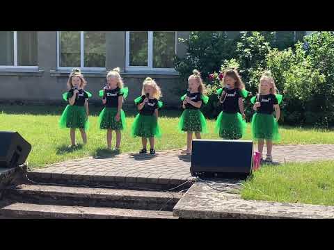 Notiņas - Kas dzīvo mājiņā?