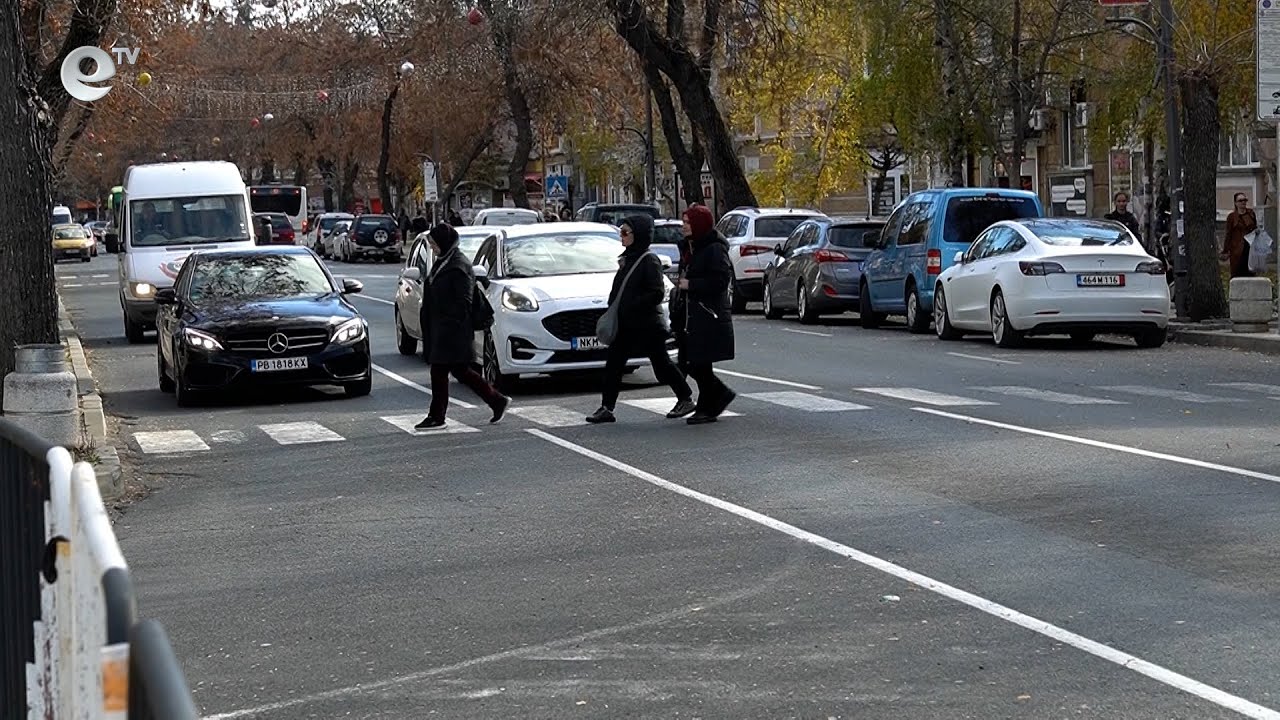 Хората със зрителни увреждания настояват за достъпна архитектурна среда