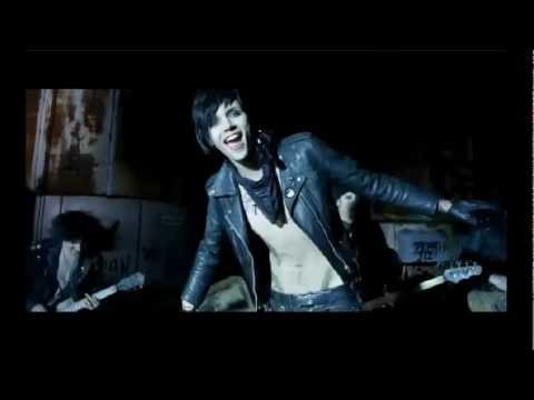 黑麵紗新娘 - 最後（官方視頻預告片）。 (Black Veil Brides - In the End (Official Video Teaser))