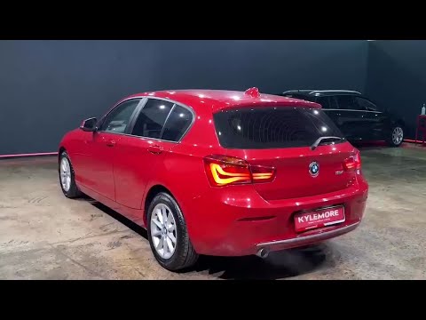 BMW 1-Series 1.5L AUTOMATIC - 118I STYLE - BLACK/W - Image 2