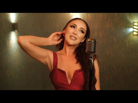 Daniela Racolța - L-am avut prieten doar pe Dumnezeu | Videoclip Oficial