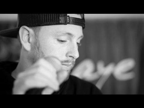 James Kaye - Memories (Acoustic Version)