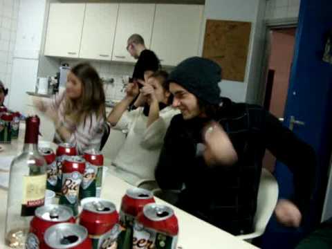 Drinking game 'Viking'