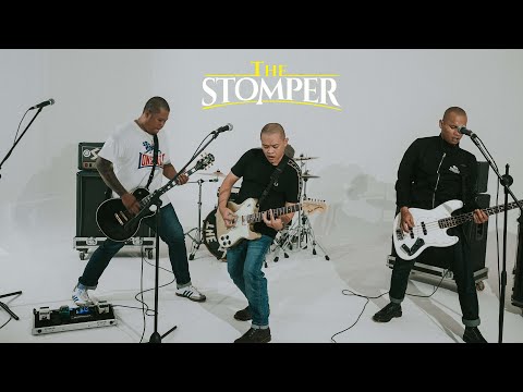 THE STOMPER ID  - LABIRIN WAKTU (OFFICIAL VIDEO)
