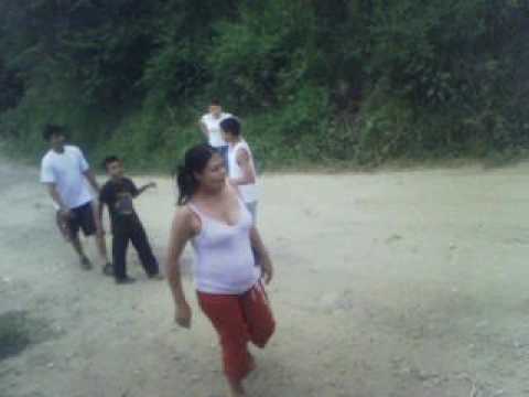 todos  jugando  futbol