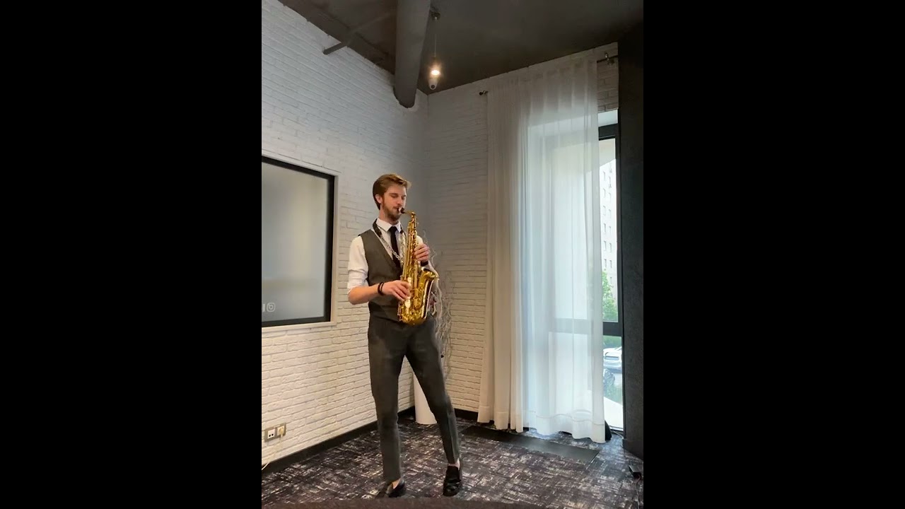Promotional video thumbnail 4 for Max Saxophone