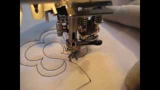 Free Motion Monday Quilting Adventure: Scroll Flower