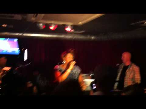 Artful (Artful Dodger) ft Michelle Escoffery Think About Me live at The Ballyhoo