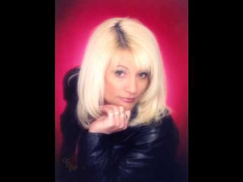 Krissie Lees - Love Is A Matter Of Distance