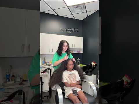 #braider #curlyqueen #hairstyle #curlyhair #curlconfidence #hairstyles #braids #kidsbraids #longhair