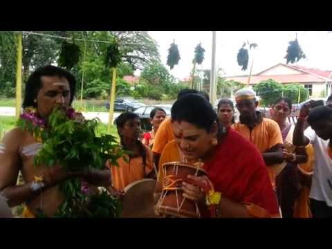Udukai Arul Paadal at Tupah,Sri Muthu Mariamman Alayam - Highlights