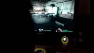 Zombies me atacan porque soy una chica(pikachuvarra me muerde)