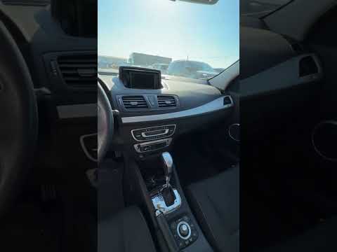 фото renault megane iii рестайлинг 0