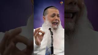 בלי זה לא יהיה לך שלום בית (ארגון ענפים) - התמונה מוצגת ישירות מתוך אתר האינטרנט יוטיוב. זכויות היוצרים בתמונה שייכות ליוצרה. קישור קרדיט למקור התוכן נמצא בתוך דף הסרטון