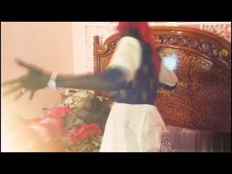 Wally Ballago Seck feat Ndiolé Tall  parara ripi officiel