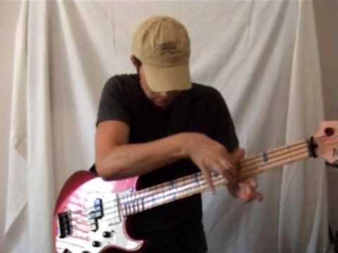 Danny Growl - Bass solo