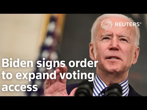 拜登簽署擴大投票權的命令 (Biden signs order to expand voting access)