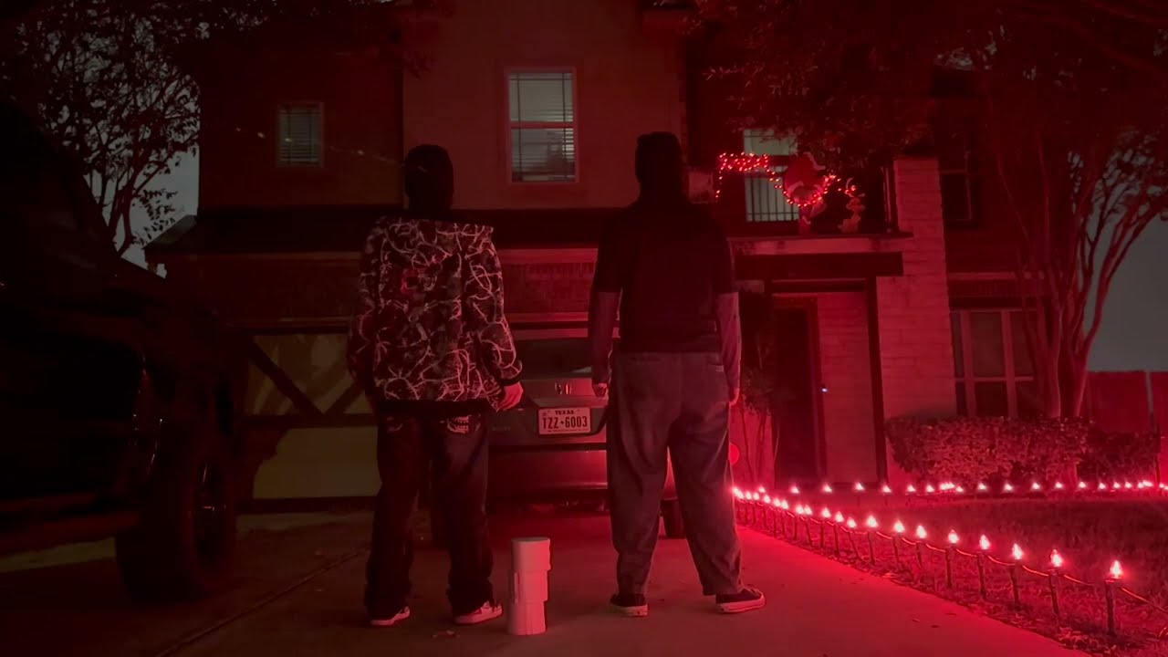 Miniature de la vidéo GROWING PAINS TRAILER du film Growing Pains