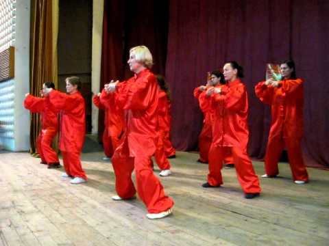 Demonstratie Qigong - Club Qigong Taijiquan - EzotericFest 23 mai 2009