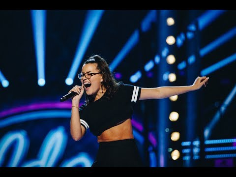Erika Bitanji sjunger Crazy in love i Idols kvalfinal - Idol Sverige (TV4)