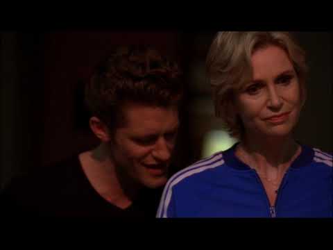 Glee - Tell Me Something Good (Full Performance) 1x21