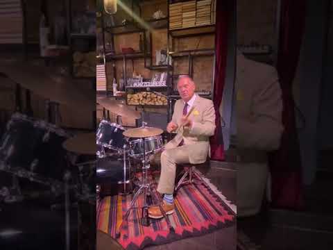 MaX Roach and Billy Higgins   Nows the time.