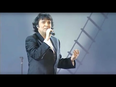 Renato Zero - "Medley Uno" - Figli del sogno, 2004 (Live -Video Ufficiale)