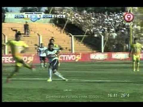 Gol de Facundo Pereyra de Gimnasia (LP) ante Crucero del Norte en Misiones