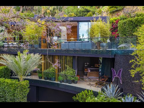 8517 Franklin Avenue | Sunset Strip - The Agency