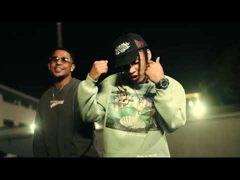 DIFERENTE - Jeanki & IvanConly ( Video Oficial )