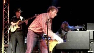 Jason D. Williams rocking the best show ever!