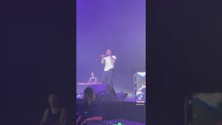 Kevin Gates freestyles to Satellites.