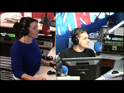 MNM: Peter Van de Veire & Eva Daeleman presenteren Eurosong 2014.