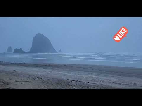 Haystack Rock Oregon Coast (Part 2) December27,2022. Cannon Beach King Tides and wind storm #oregon
