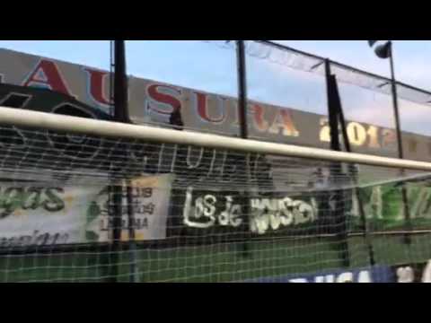 Aficionados Santistas en el Estadio Julio Humberto Grondona