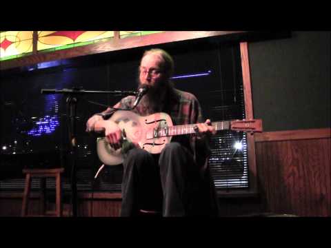 Charlie Parr-LIVE-old Appalachia tune-Granite City Folk Society-St Cloud