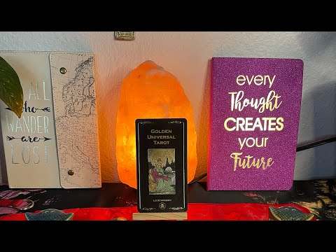 Golden Universal Tarot By Roberto De Angelis