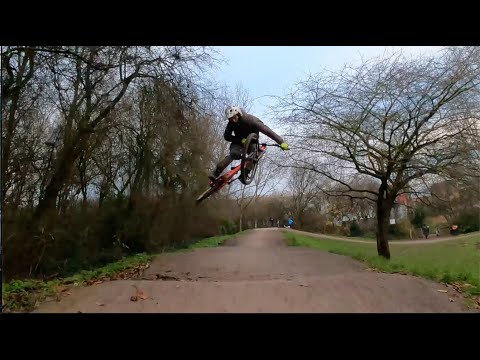 GoPro 9 Max Lens - New Gaps and Close calls at Haggerston Pump Track