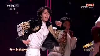 Download lagu 60 yo Aaron Kwok vs 28 yo Wang Yibo (dance & sing) 郭富城 王一博 mp3