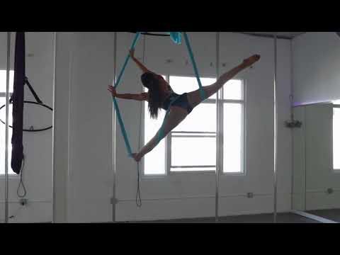 Tiziana Carrubba Aerial sling flow