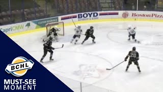 Must See Moment: Jacob Quillan quickly unleashes a one-timer for the tally