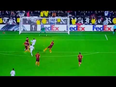 BUT DE LACAZETTE VS AS ROMA EUROPA LEAGUE OMGGGG MISSILE /  LACAZETTE GOAL VS AS ROMA