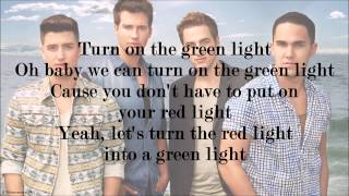 Big Time Rush - Redlight Greenlight (with lyrics)