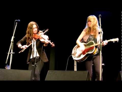 Madison Violet - Cindy Cindy (Esslingen 24.10.2012)